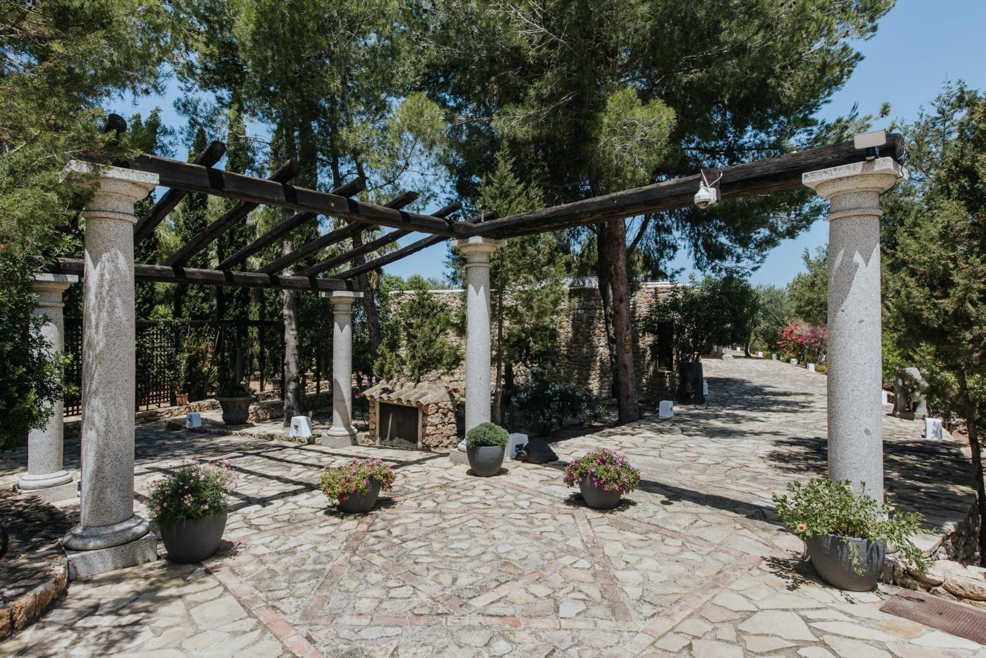 Villa & Guesthouse Paissa D'En Bernat Cala Tarida  Exteriör bild