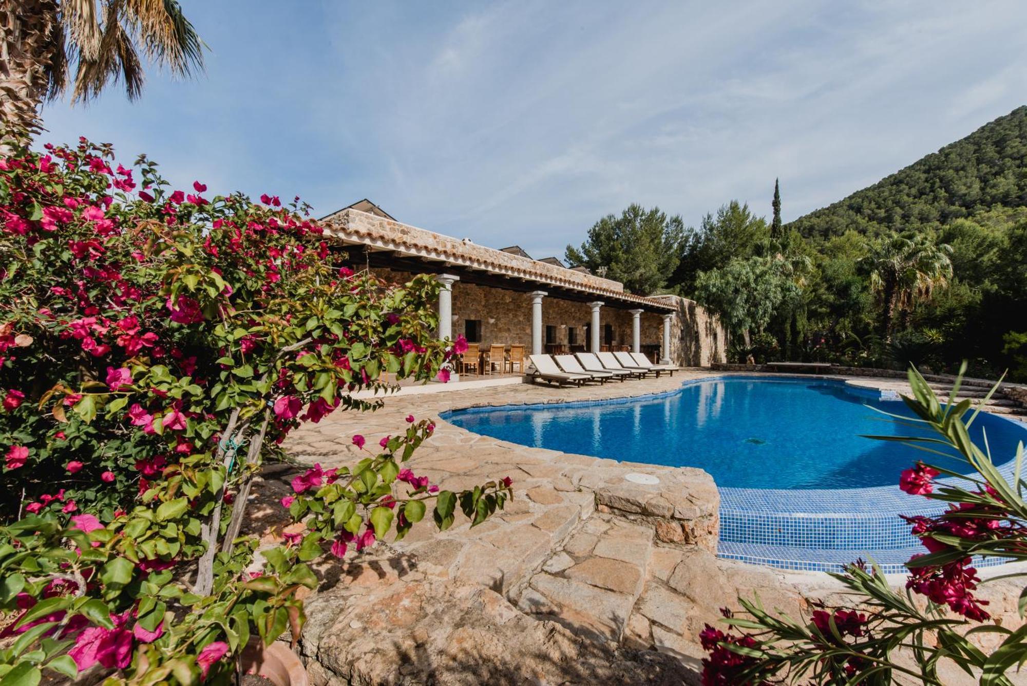 Villa & Guesthouse Paissa D'En Bernat Cala Tarida  Exteriör bild