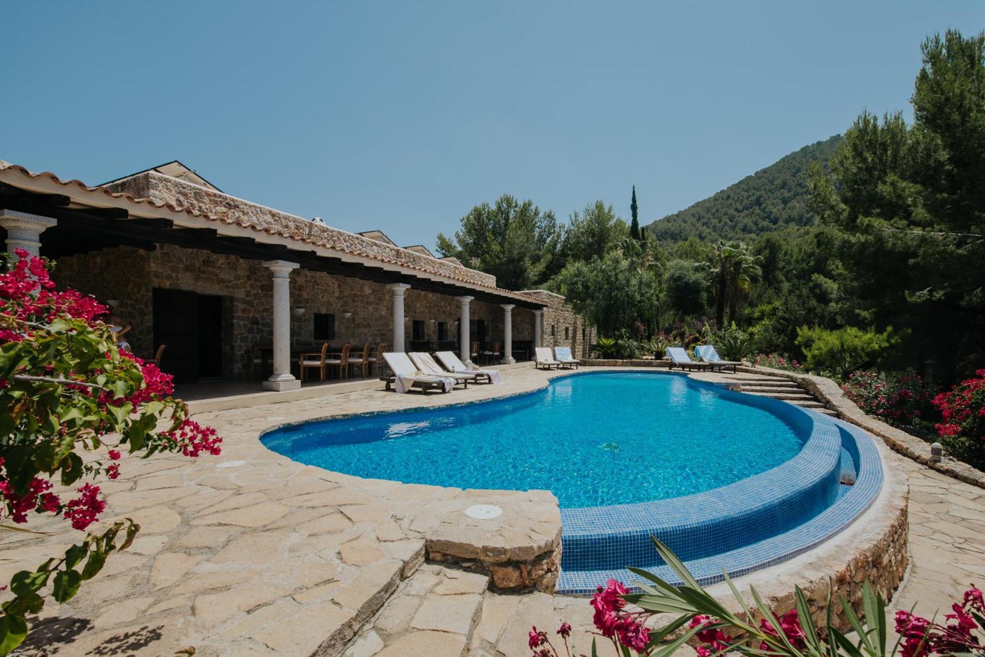 Villa & Guesthouse Paissa D'En Bernat Cala Tarida  Exteriör bild