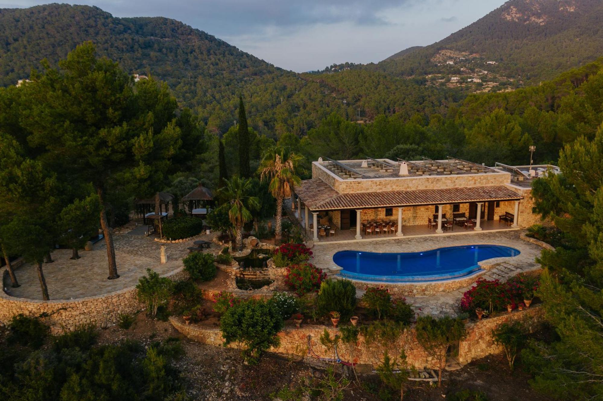 Villa & Guesthouse Paissa D'En Bernat Cala Tarida  Exteriör bild