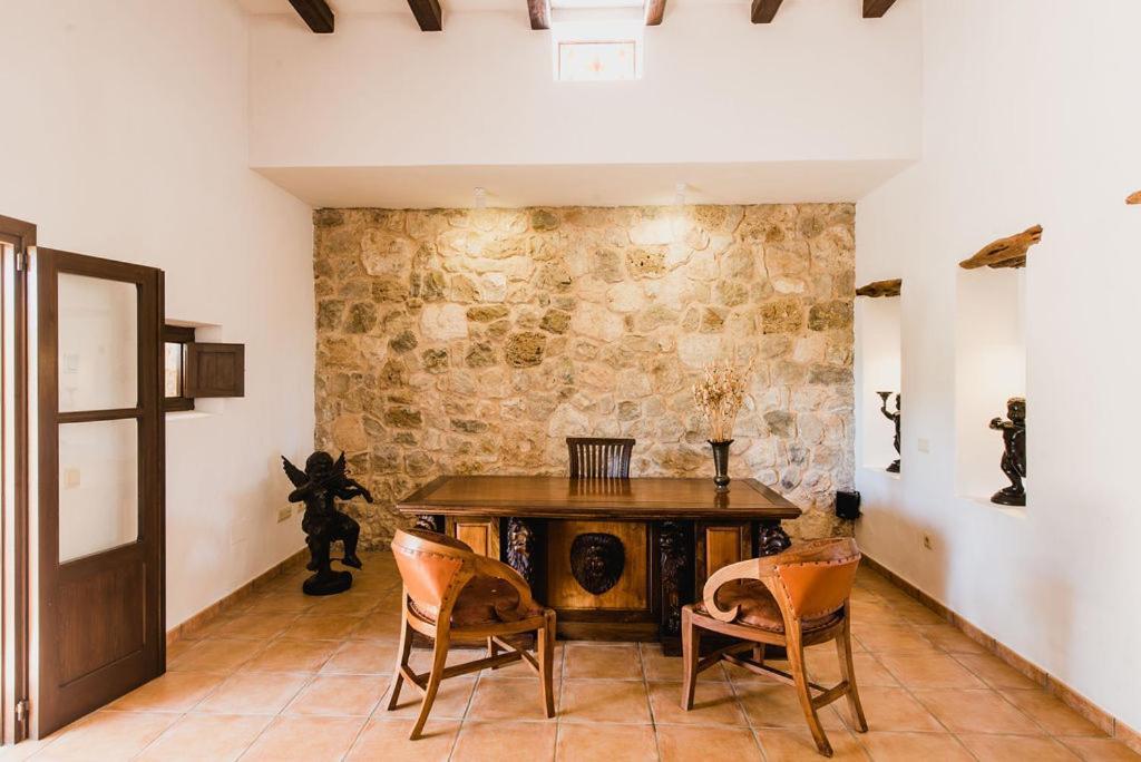 Villa & Guesthouse Paissa D'En Bernat Cala Tarida  Exteriör bild